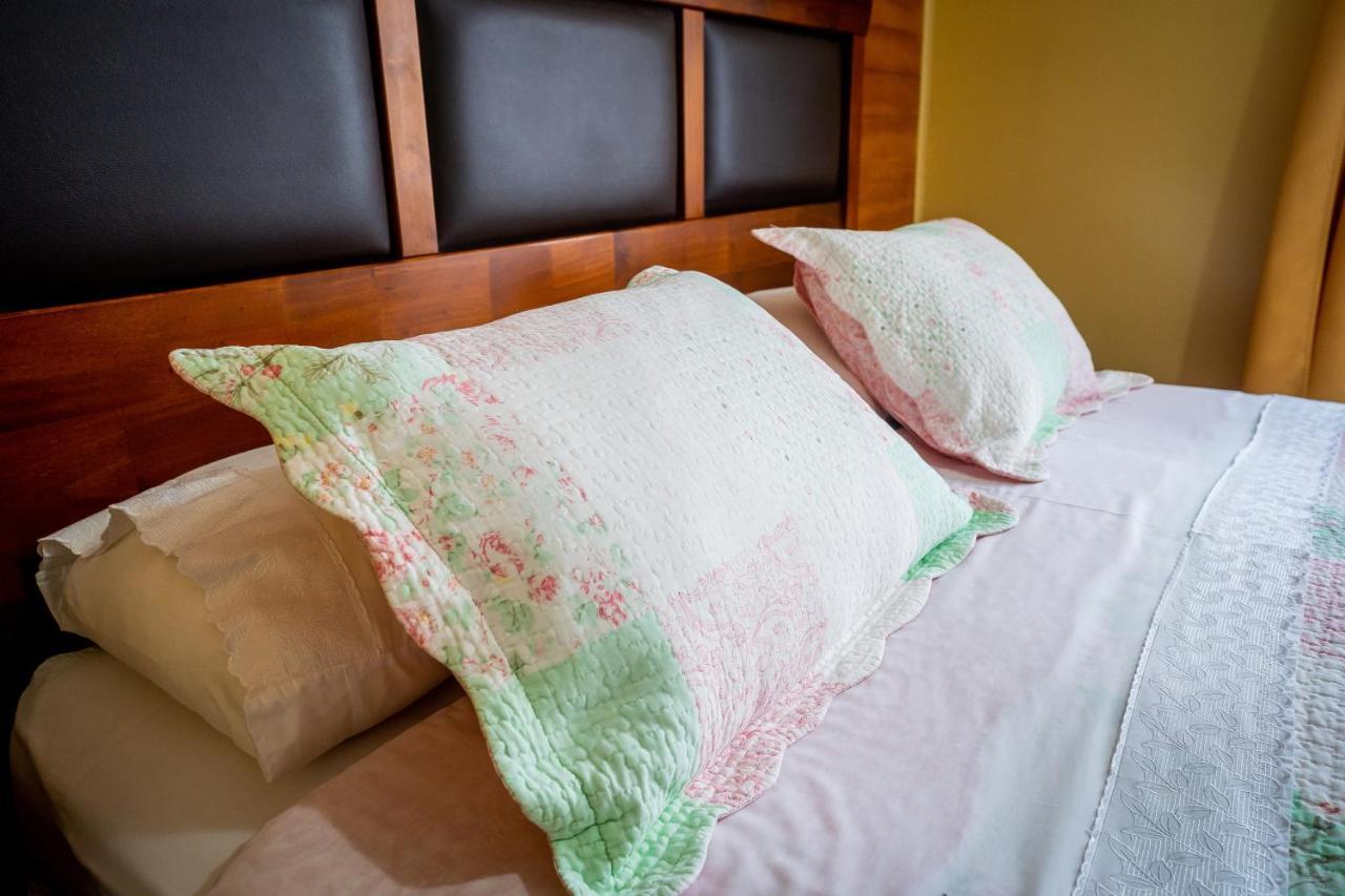 Casa Lucy Bed and Breakfast Πουέρτο Νατάλες Εξωτερικό φωτογραφία