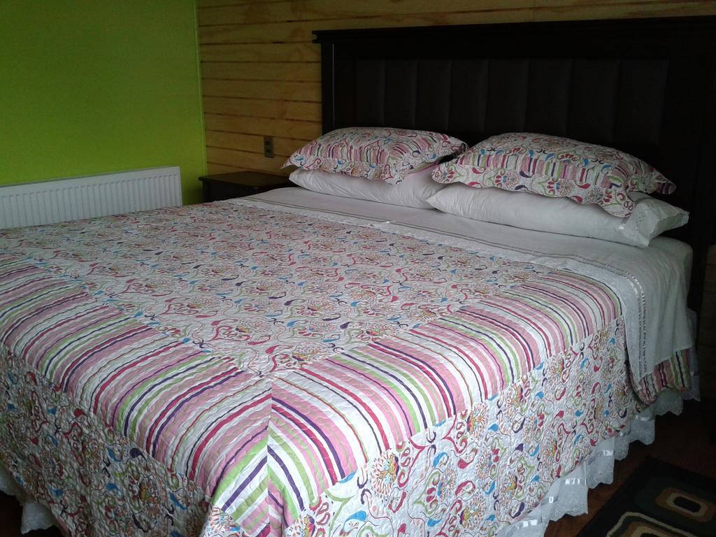 Casa Lucy Bed and Breakfast Πουέρτο Νατάλες Δωμάτιο φωτογραφία